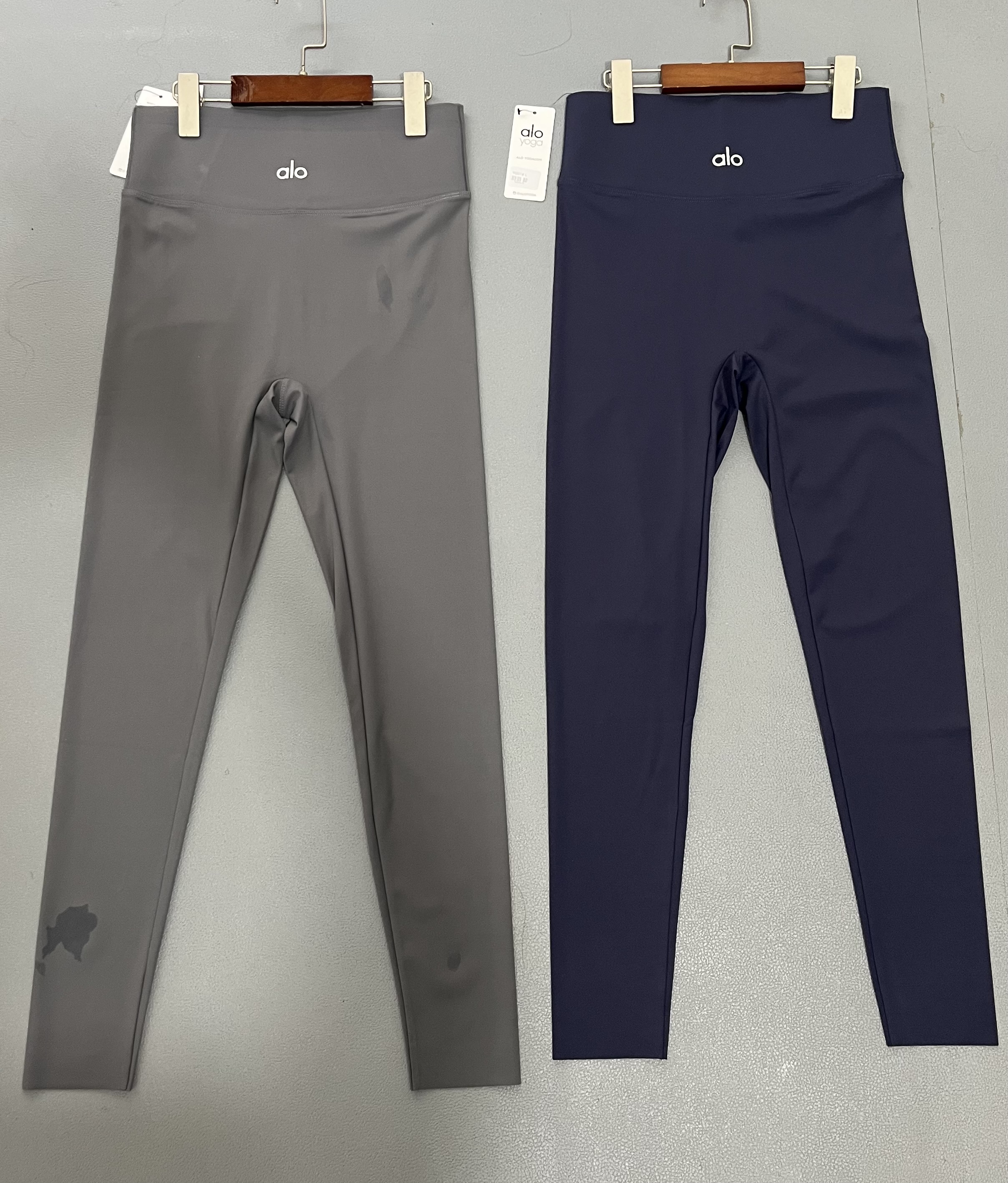 سرمه ای/طوسی